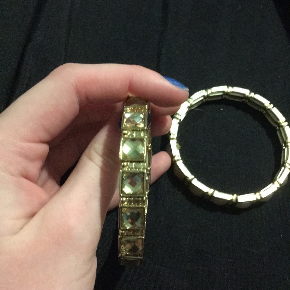 ✨two pair stretch bracket set🌟